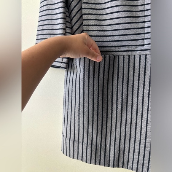 Cabi stripped gray and blue blazer size‎ S - Picture 4 of 6